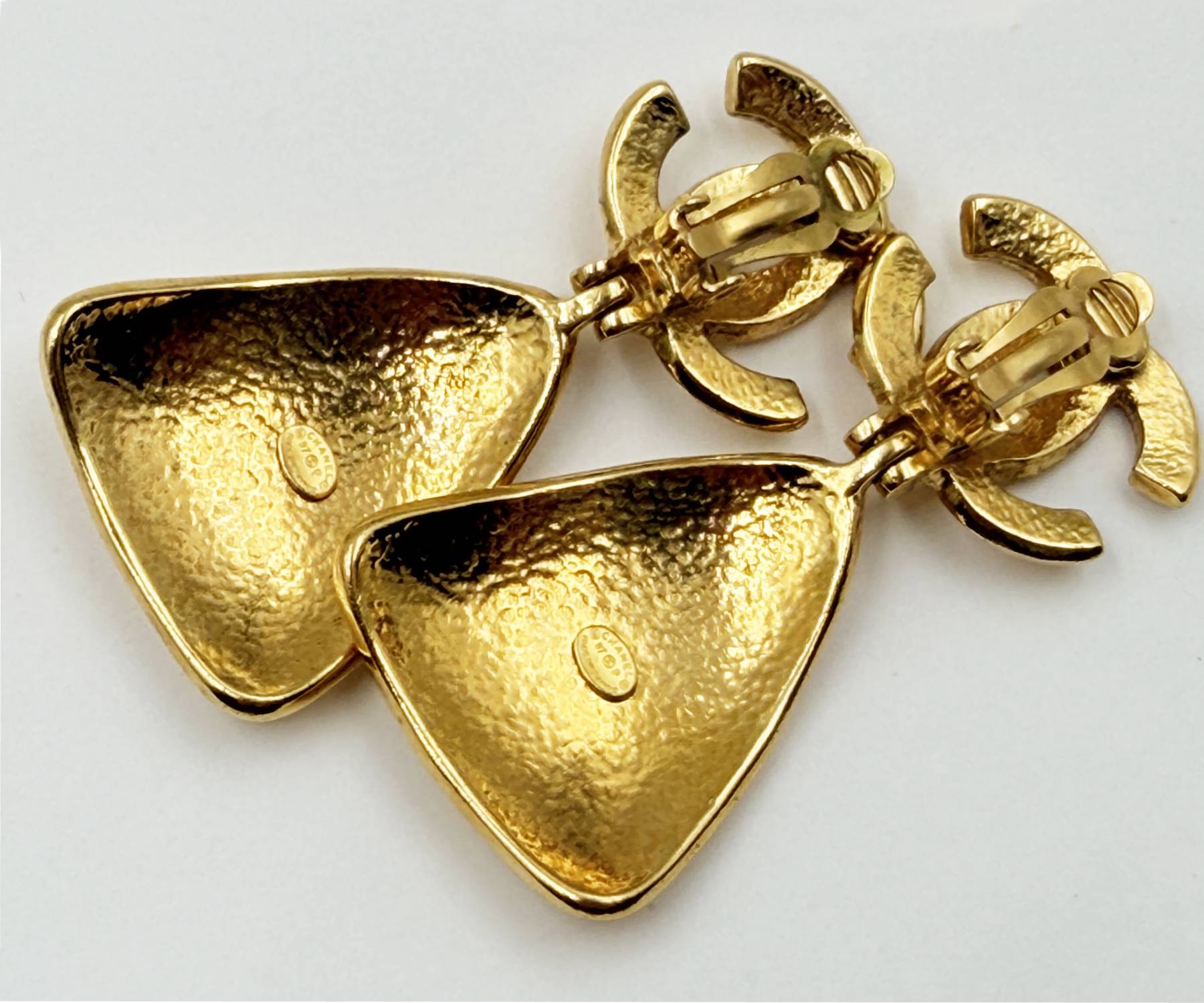 Vin Gp Cc Hammered Triangle Clip