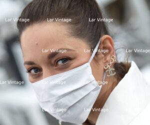 Gd Coco Cc Pearl Clip Marion Cotillard