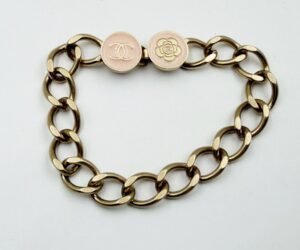 Gd Cc Camellia Pk Button Chain Bl